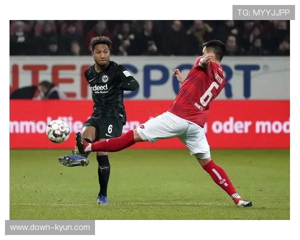 法兰克福主场迎战美因茨，堂安律状态成进攻生命线