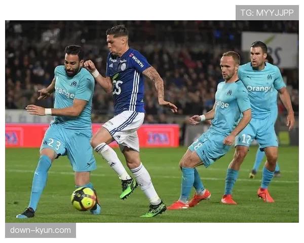 观察：高压战术流行，法甲门将活动范围与传球能力要求达历史新高